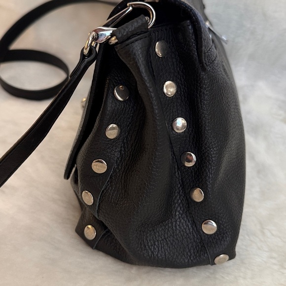 Marlon Firenze Black Leather Crossbody Bag with Silver Accents - Picture 4 of 16